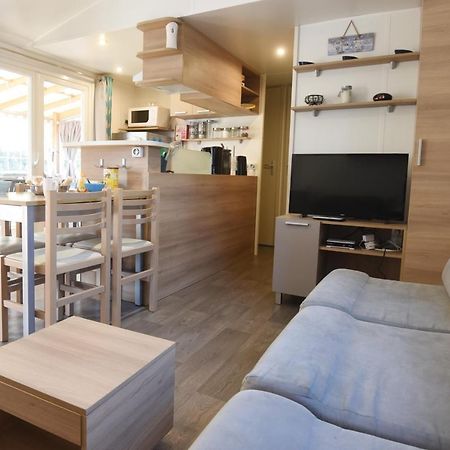 Mobil Home 8 Personnes Les Mathes Exterior photo